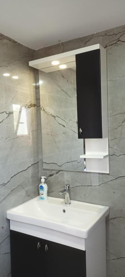 Apartments Resul Pushi Ksamil Ngoại thất bức ảnh