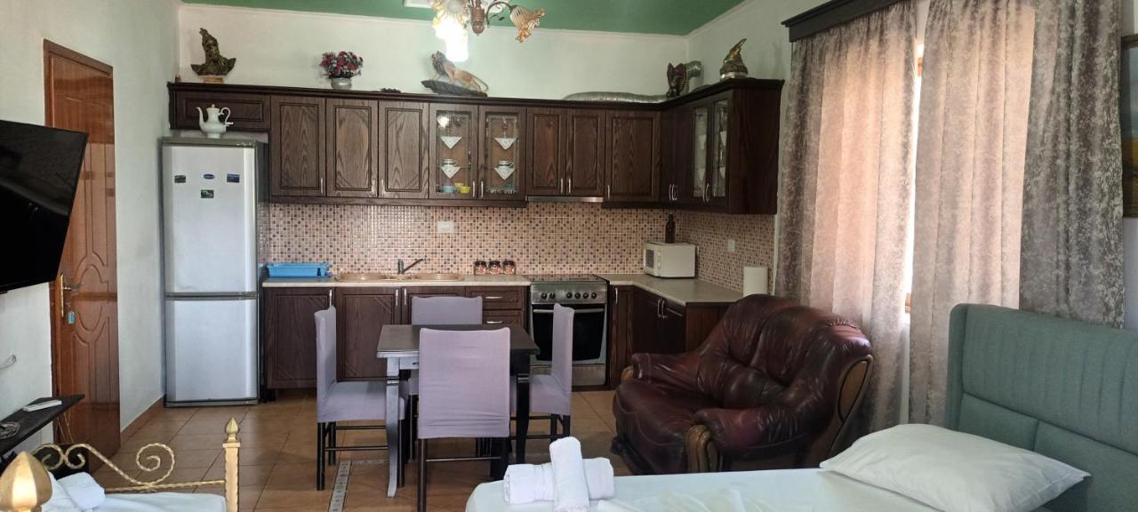 Apartments Resul Pushi Ksamil Ngoại thất bức ảnh